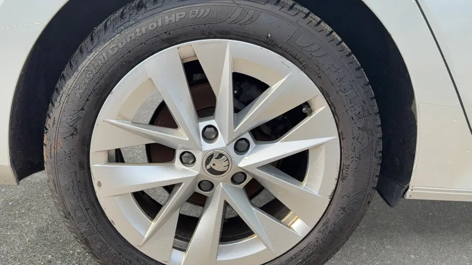 SKODA Octavia Octavia 1.5 TSI e-Tec Ambition DSG