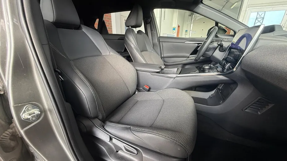 TOYOTA bZ4X bZ4X 71.4kWh Prestige