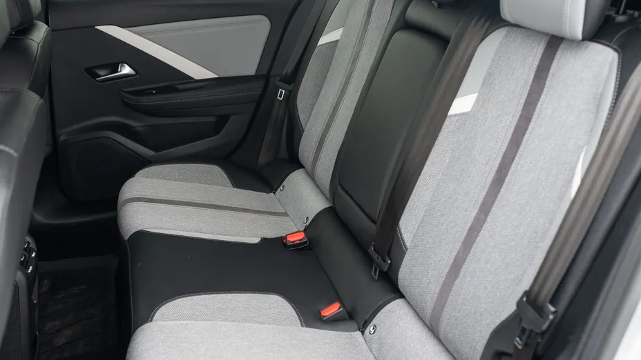 OPEL Astra Astra VI 1.2 T Elegance S&S aut