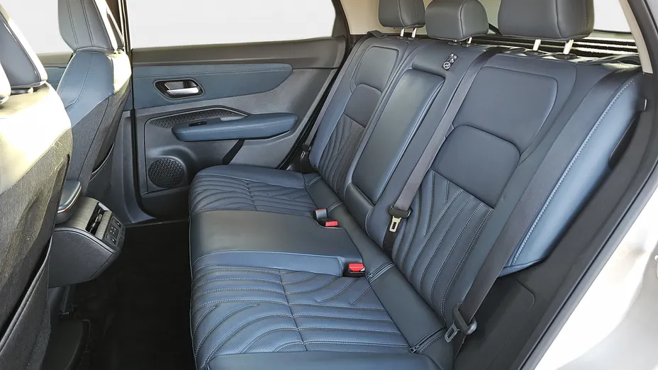 NISSAN Ariya Ariya 87kWh e-4orce Evolve +