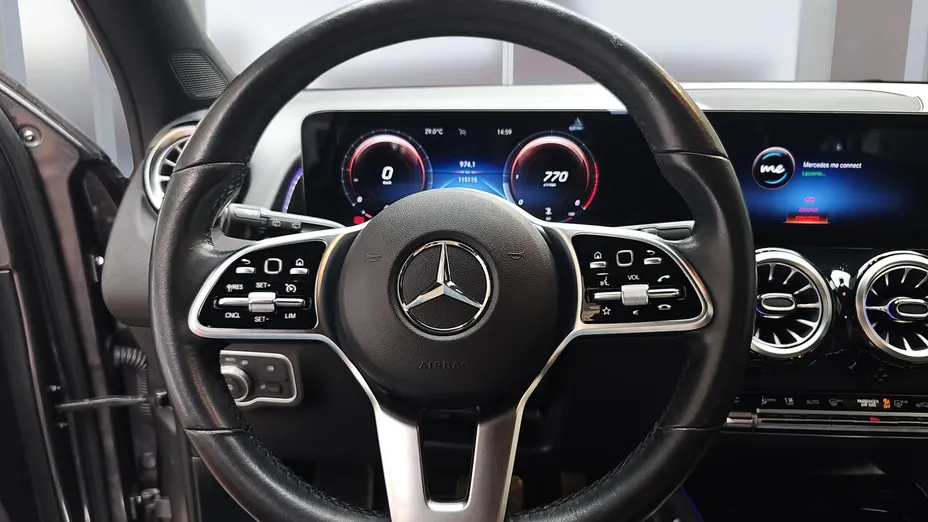 MERCEDES-BENZ GLB GLB 200 d 8G-DCT
