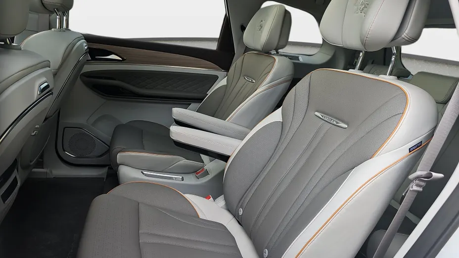 FORTHING U-Tour U-Tour 1.5 DVVT GDI DCT Nowy