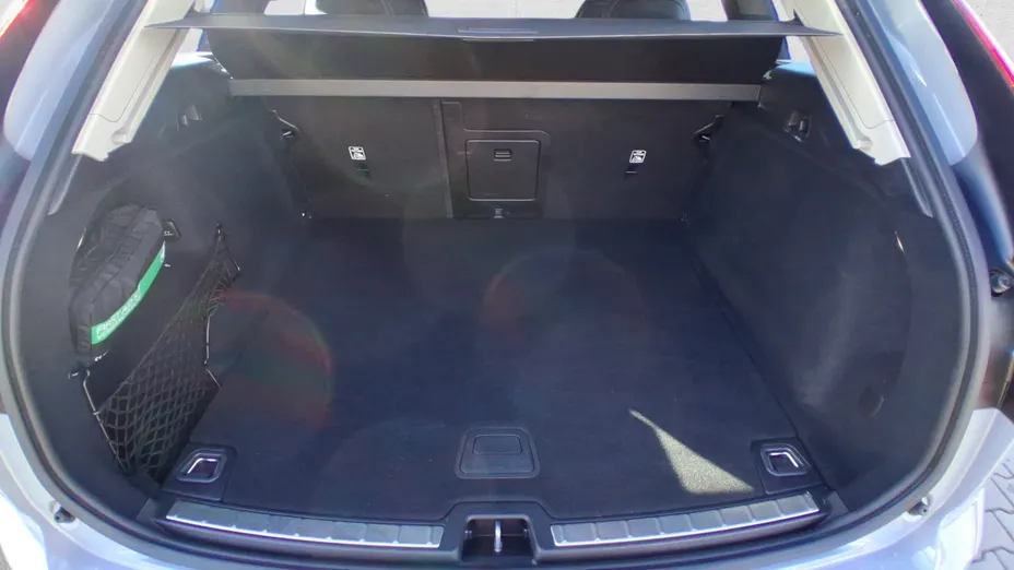 VOLVO XC60 XC60 B5 B AWD Plus Dark aut