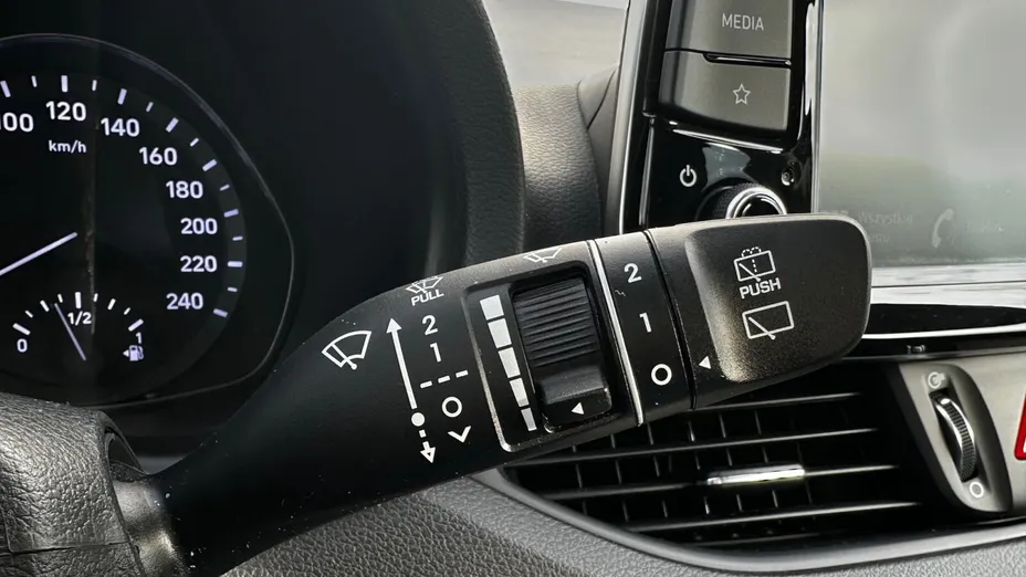 HYUNDAI i30 i30 1.5 T-GDI 48V Modern