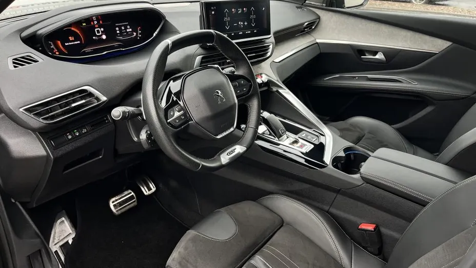 PEUGEOT 3008 3008 1.5 BlueHDi GT Pack S&S EAT8