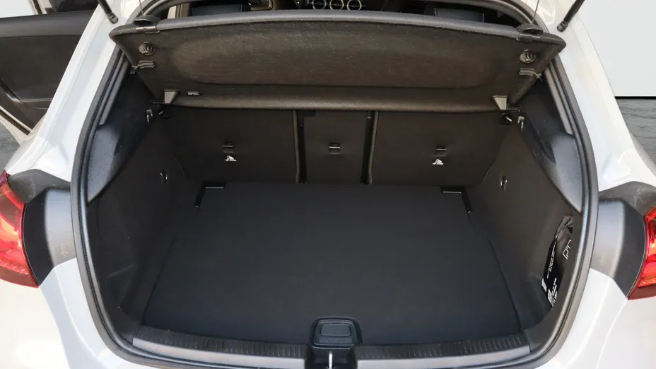 MERCEDES-BENZ A Klasa A 220 4-Matic AMG Line 8G-DCT