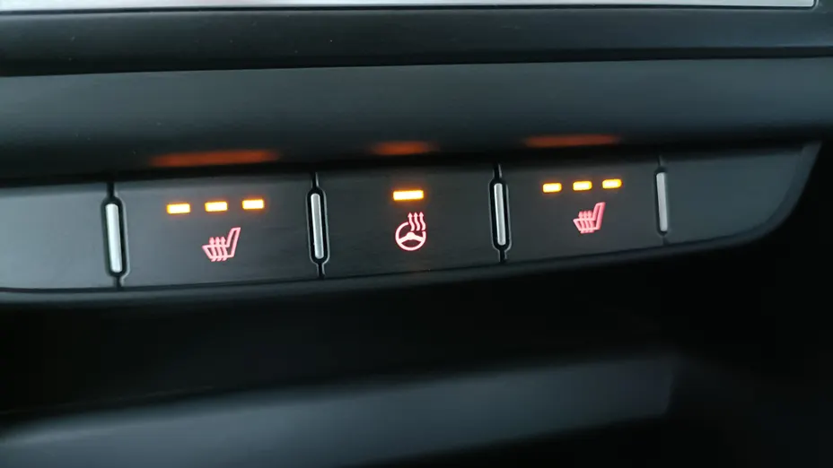KIA Cee'd Ceed 1.5 T-GDI Tribute DCT