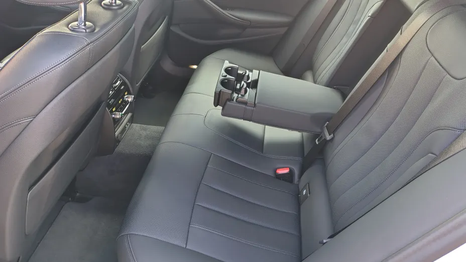 BMW Seria 5 530e PHEV aut