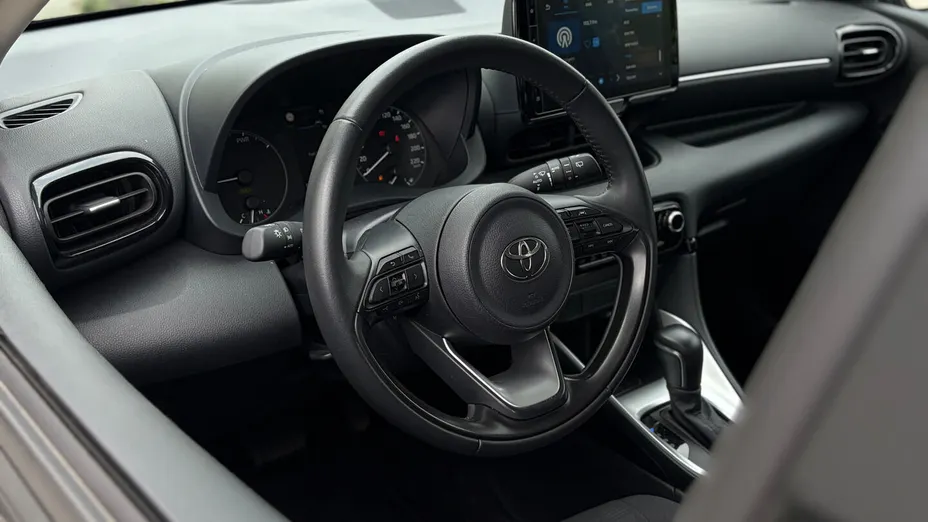 TOYOTA Yaris Yaris Hybrid 1.5 Comfort