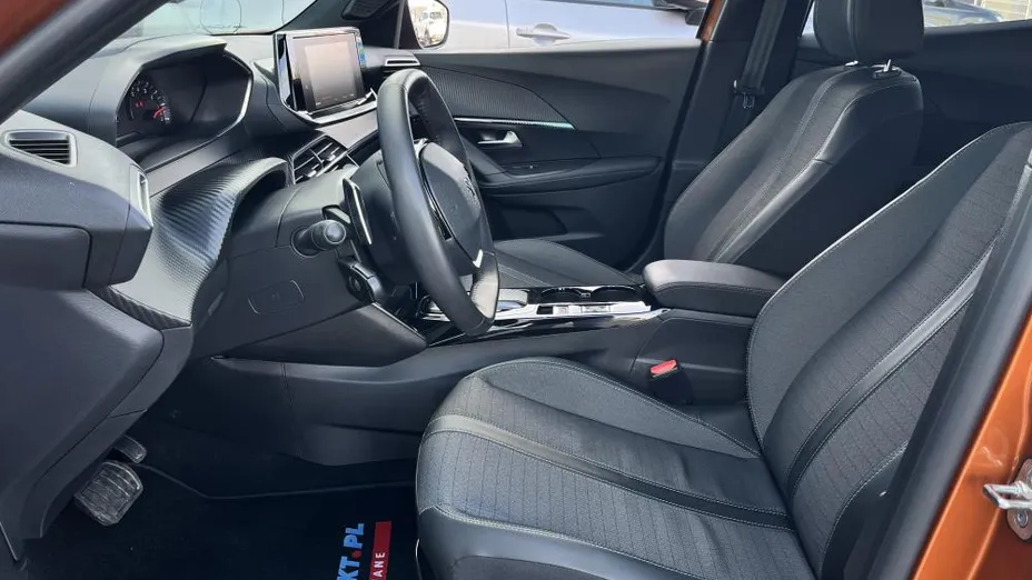 PEUGEOT 2008 2008 1.2 PureTech Allure S&S EAT8