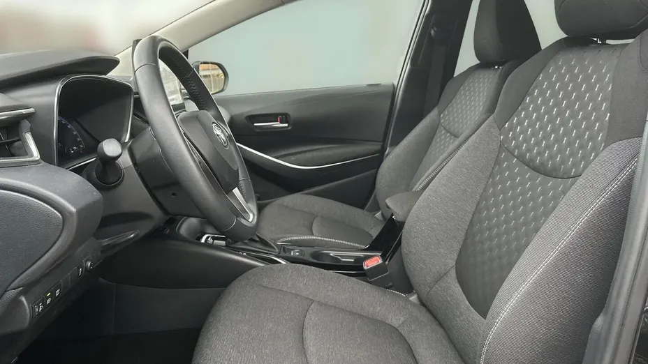 TOYOTA Corolla Corolla 1.8 Hybrid Style