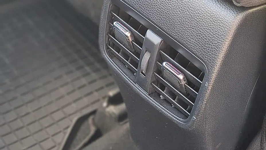 TOYOTA Corolla Corolla 1.5 Comfort