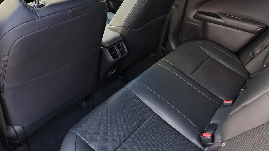 LEXUS UX UX 250h GPF Business 2WD