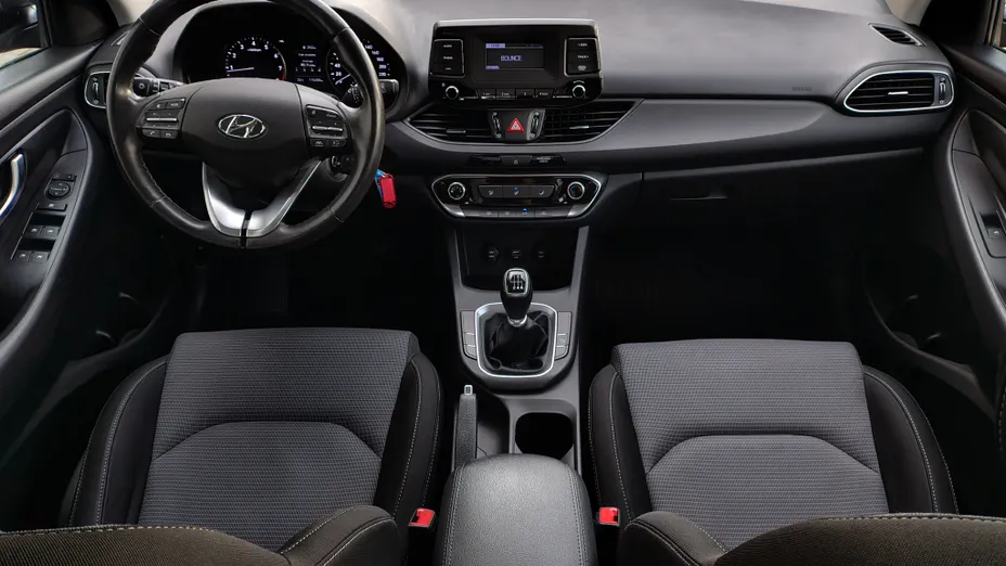 HYUNDAI i30 i30 1.5 DPI Classic +
