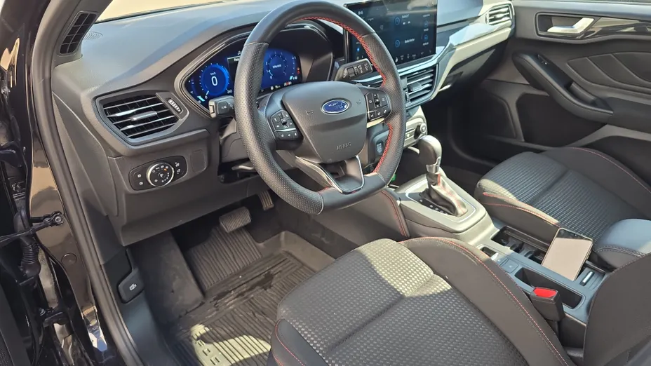 FORD Focus Focus 1.0 EcoBoost mHEV ST-Line X aut