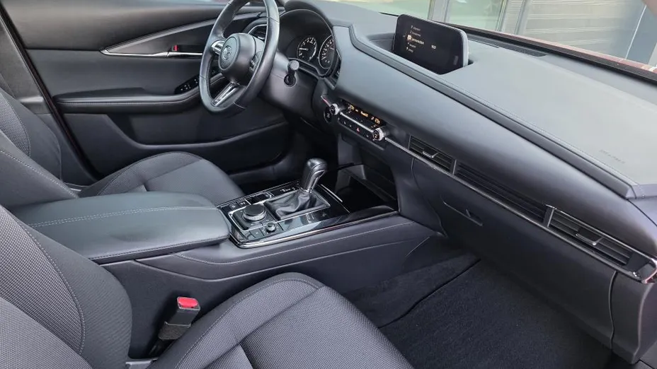 MAZDA CX-30 CX-30 2.0 mHEV Hikari 2WD aut