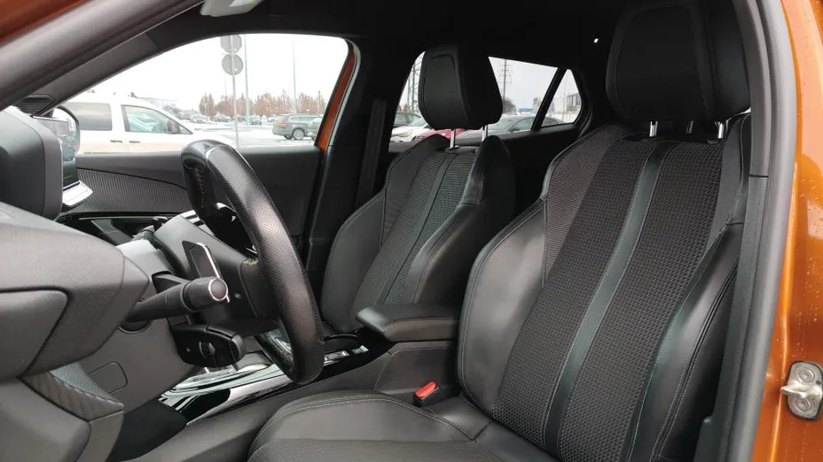 PEUGEOT 2008 2008 BlueHDi 130 GT S&S EAT8