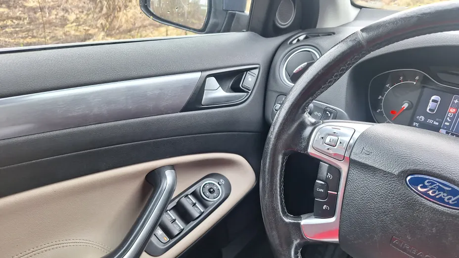 FORD Mondeo Mondeo 2.0 Titanium