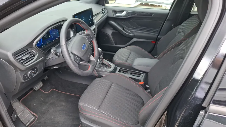 FORD Focus Focus 1.0 EcoBoost mHEV ST-Line X aut