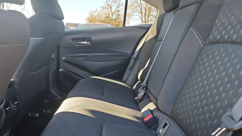 TOYOTA Corolla Corolla 1.8 Hybrid Style