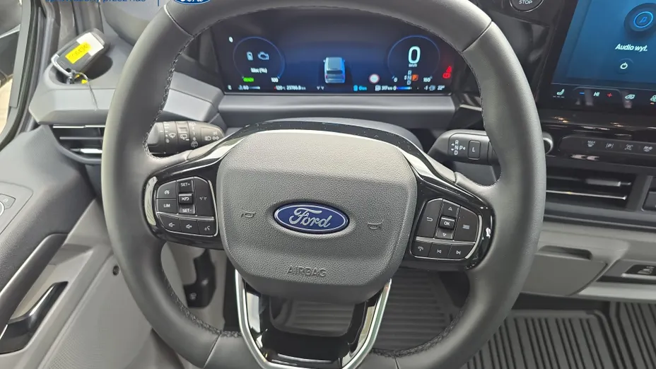 FORD Tourneo Custom Tourneo Custom 2.5 PHEV CVT 340 L2 Titanium