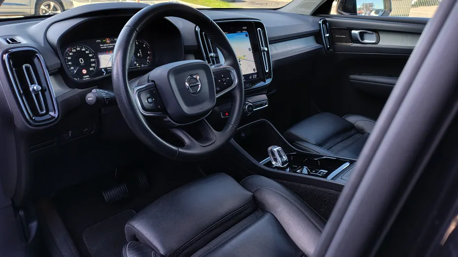 VOLVO XC40 XC40 D3 AWD Inscription aut