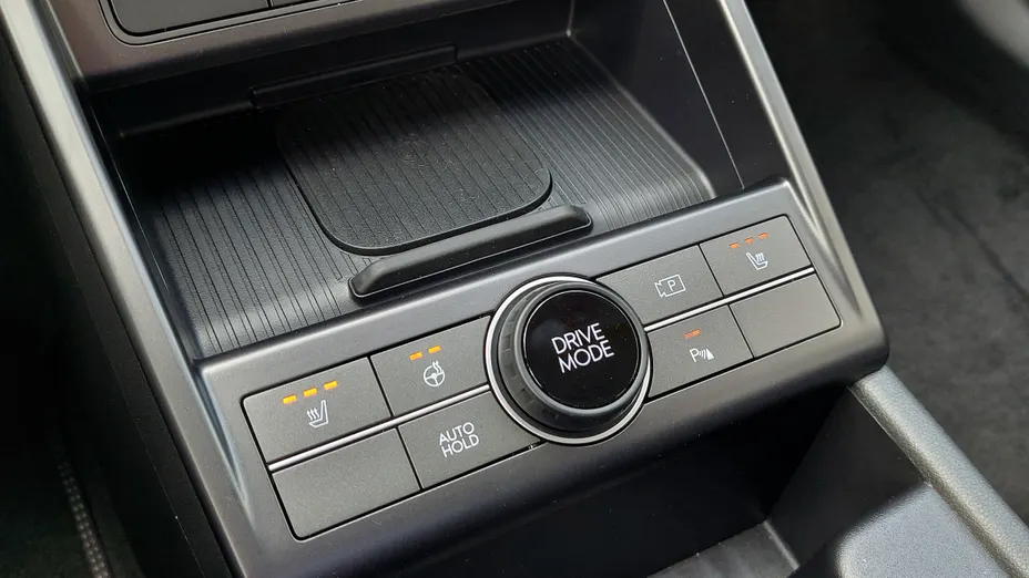 HYUNDAI Kona Kona 1.6 GDI Hybrid Executive DCT Nowy