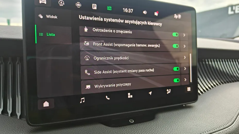 SKODA Superb Superb 2.0 TDI SCR 4x4 Selection DSG