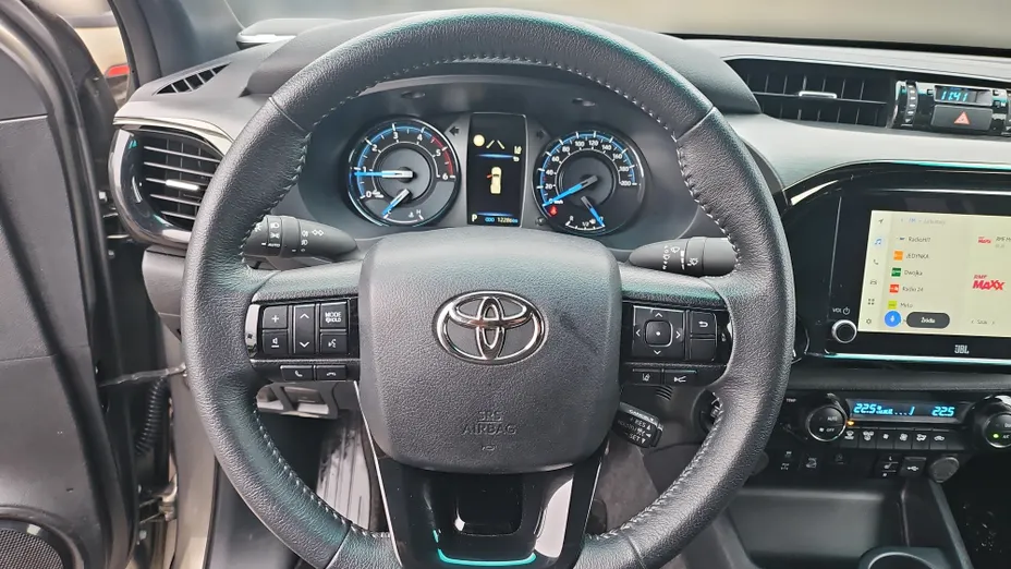 TOYOTA HiLux Hilux 2.8 D-4D mHEV Double Cab Invincible 4x4 aut