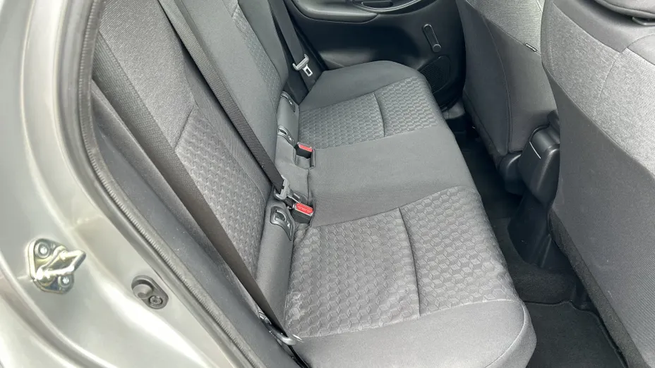 TOYOTA Yaris Yaris Hybrid 1.5 Comfort