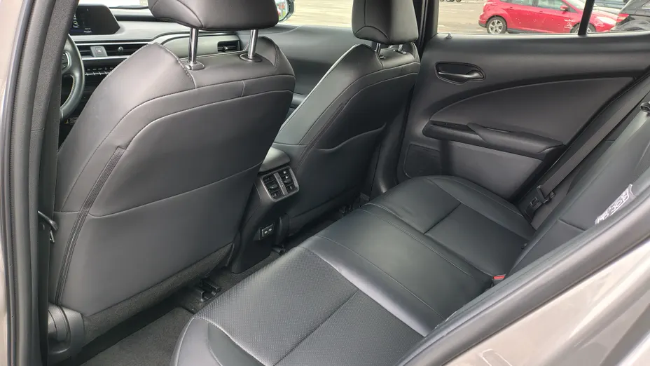 LEXUS UX UX 250h GPF F Impression 2WD