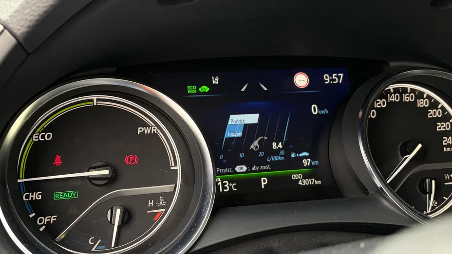 TOYOTA Camry Camry 2.5 Hybrid Comfort CVT