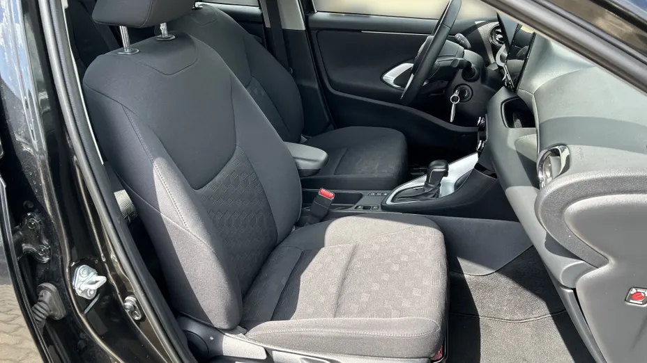 TOYOTA Yaris Yaris Hybrid 1.5 Comfort