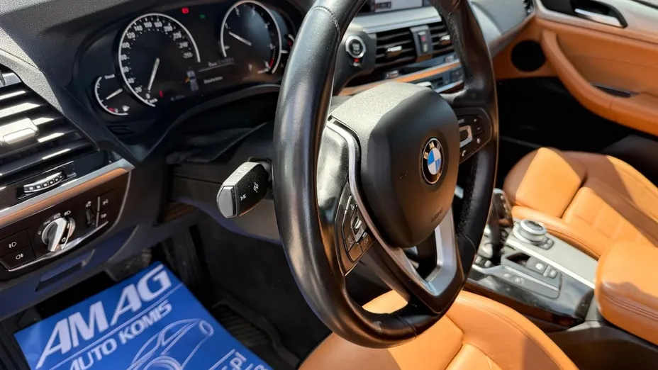 BMW X3 -