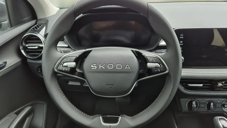 SKODA Fabia Fabia 1.0 TSI Drive DSG Nowy