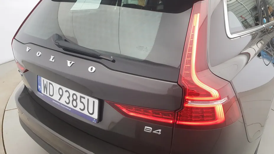 VOLVO V60 V60 B4 D Core aut