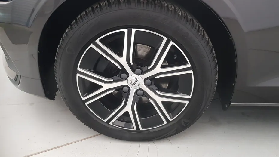 VOLVO V60 V60 B4 D Core aut