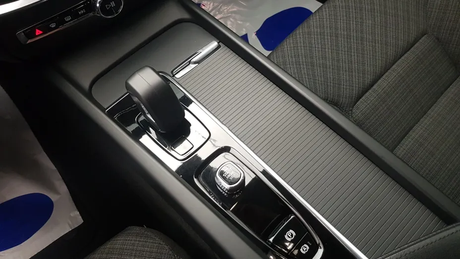 VOLVO V60 V60 B4 D Core aut