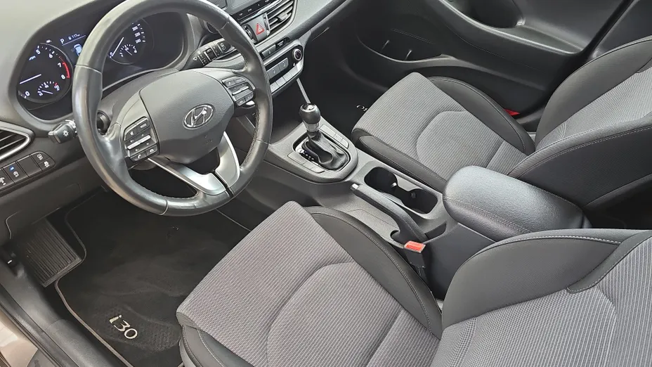 HYUNDAI i30 i30 1.0 T-GDI Classic + DCT