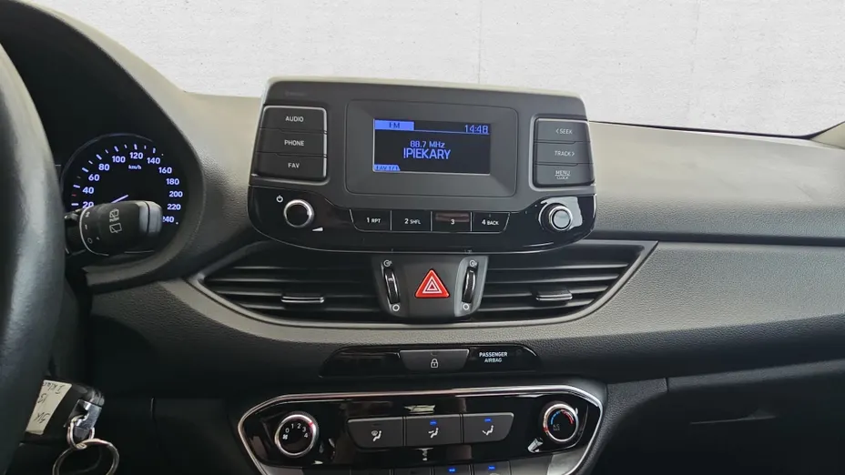 HYUNDAI i30 i30 1.0 T-GDI Classic + DCT