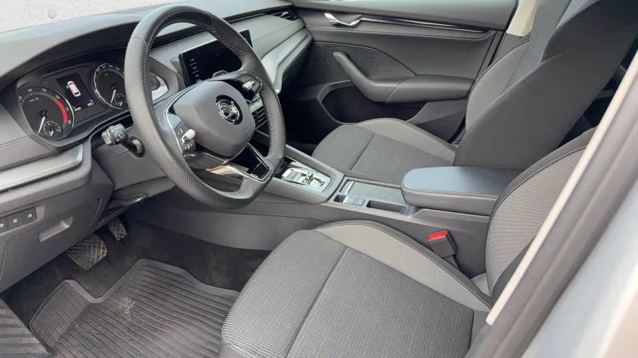 SKODA Octavia Octavia 1.5 TSI e-Tec Ambition DSG
