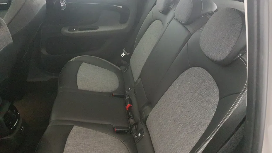 MINI [BMW] Countryman Cooper Classic Trim aut