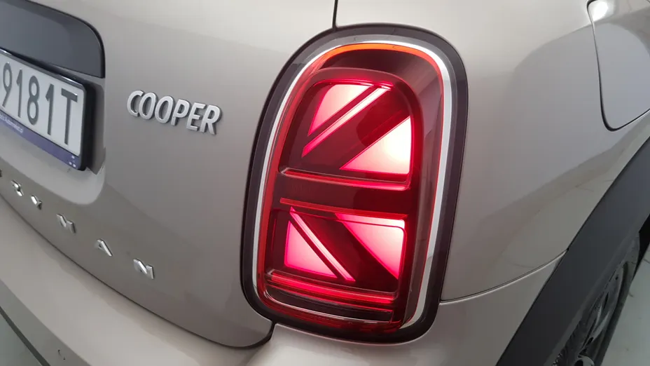 MINI [BMW] Countryman Cooper Classic Trim aut