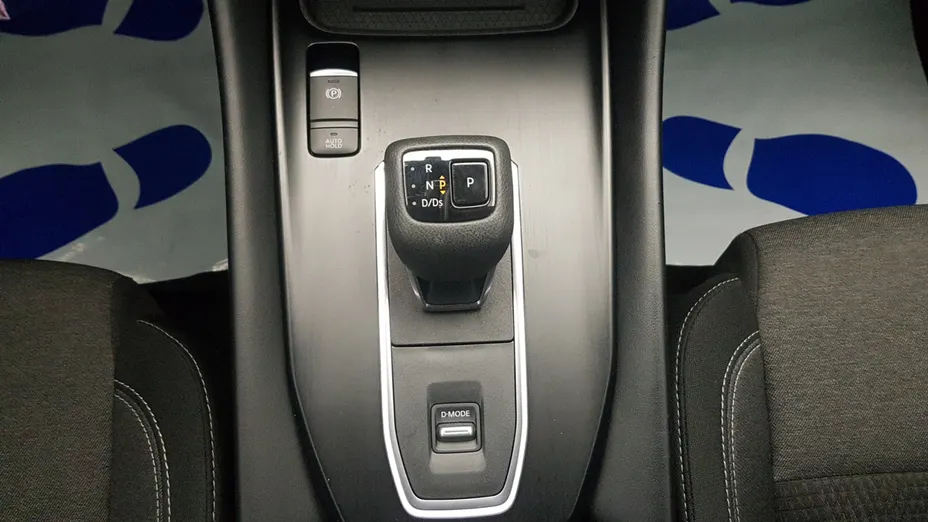 NISSAN Qashqai Qashqai 1.3 DIG-T mHEV N-Connecta Xtronic