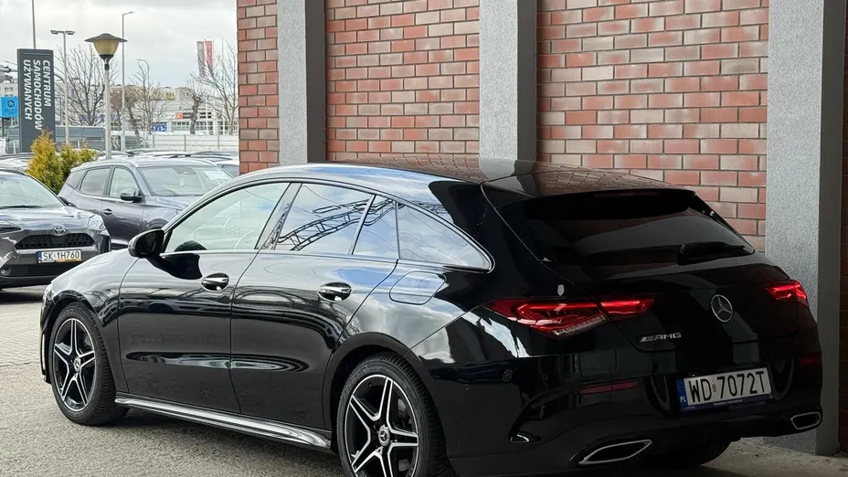 MERCEDES-BENZ CLA CLA 200 d AMG Line 8G-DCT
