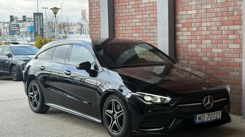 MERCEDES-BENZ CLA CLA 200 d AMG Line 8G-DCT