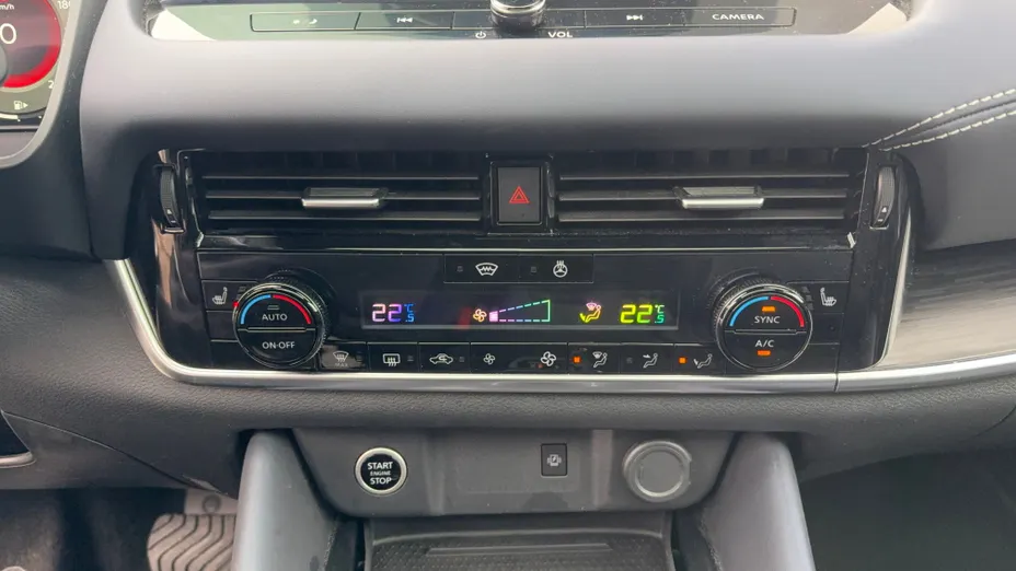 NISSAN Qashqai Qashqai 1.3 DIG-T mHEV Tekna Xtronic