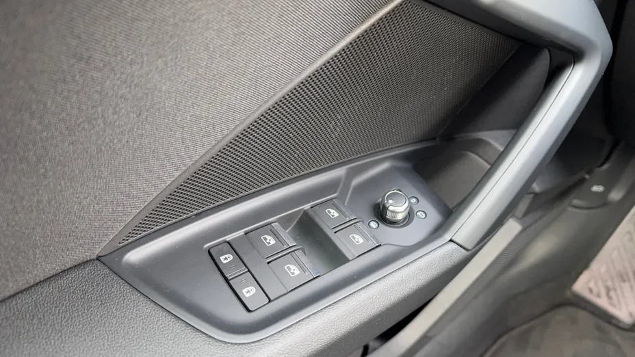 AUDI A3 A3 35 TFSI mHEV S Line S tronic