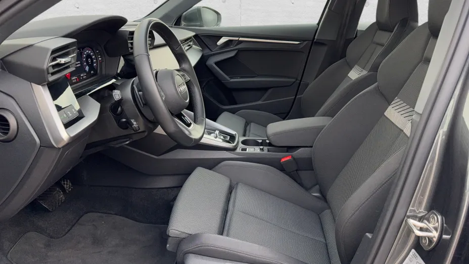 AUDI A3 A3 35 TFSI mHEV S Line S tronic