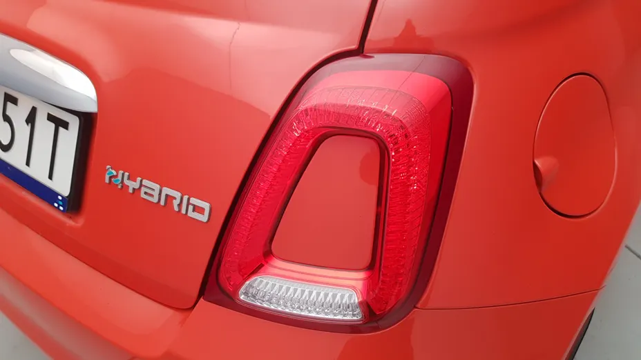 FIAT 500 500 1.0 Hybrid Dolcevita